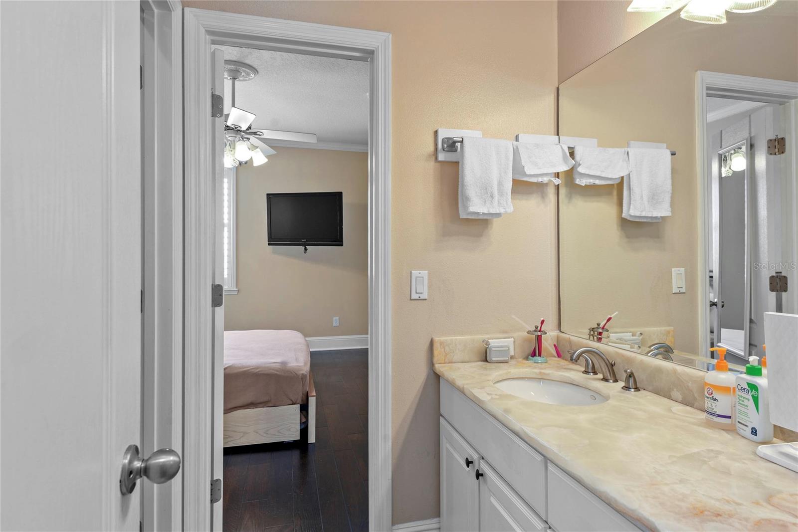 BALDWIN PARK - Residential