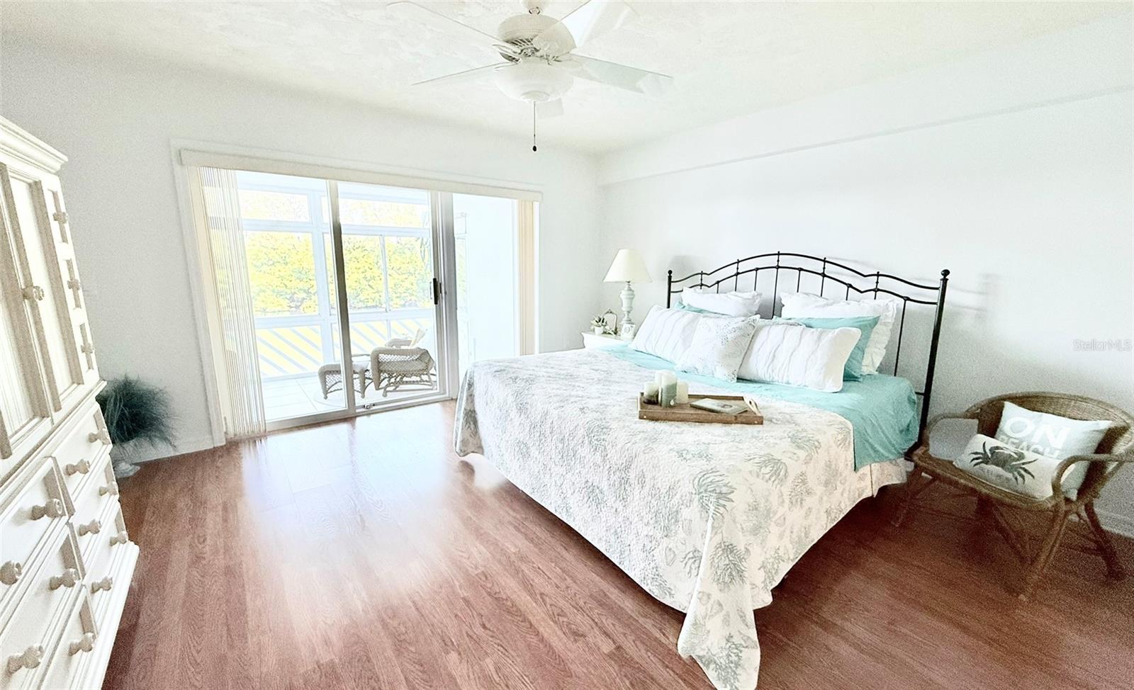 TIDY ISLAND PH III - Residential