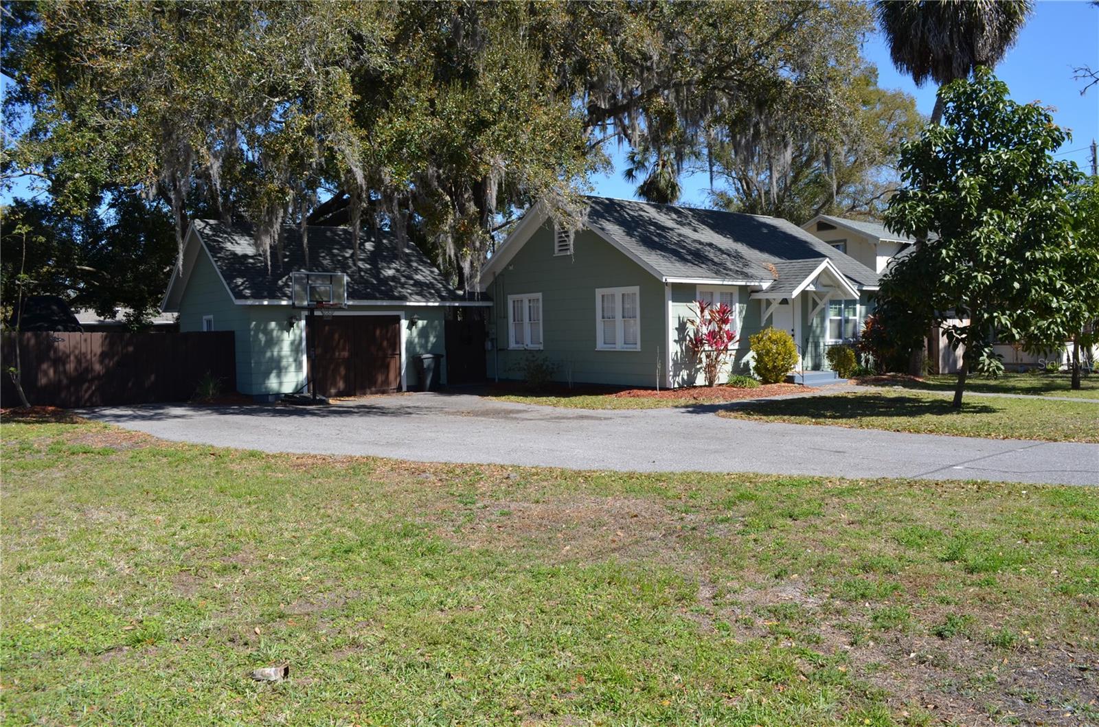 ORANGE GROVE PARK - Residential