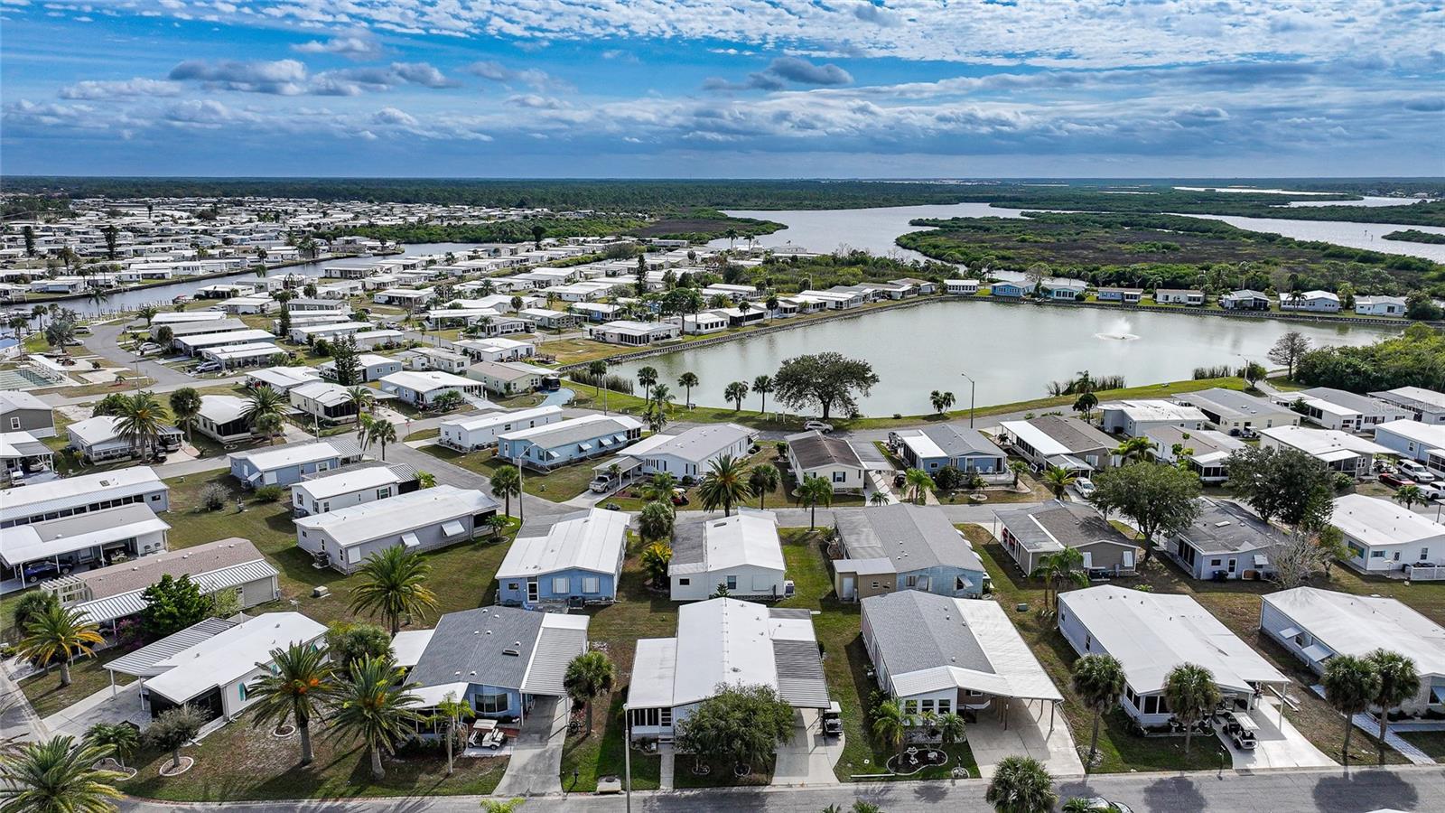 HARBOR COVE - Residential