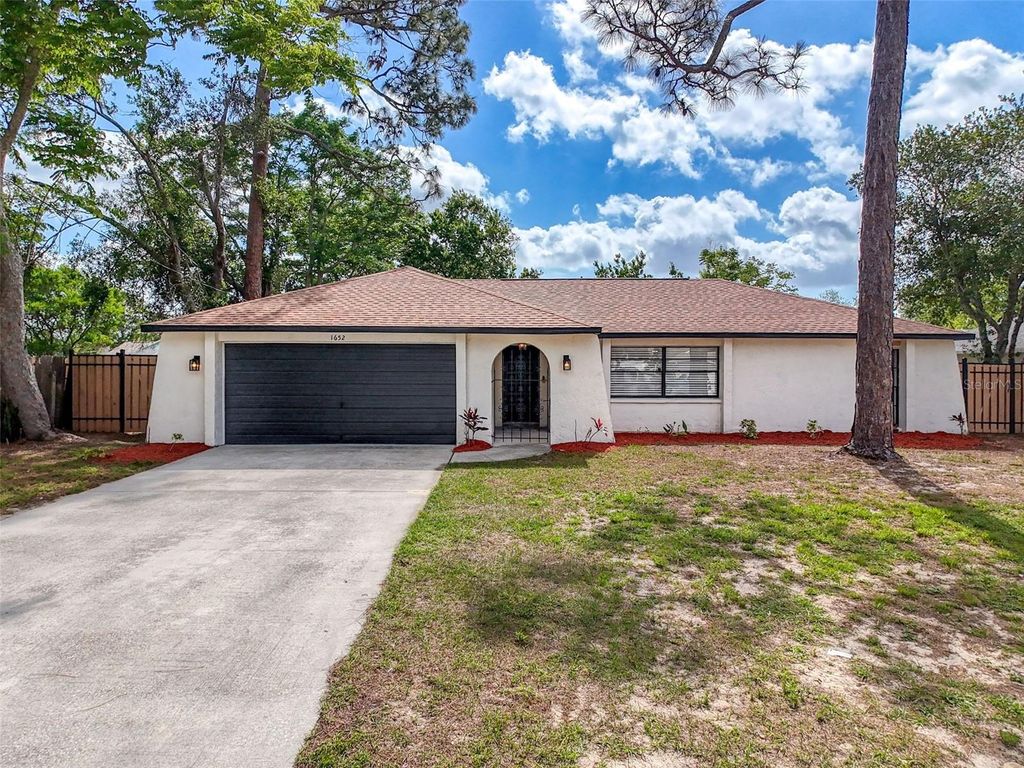 Photo of 1652 Larkin Road, Spring Hill, FL 34608 (MLS # W7882457)