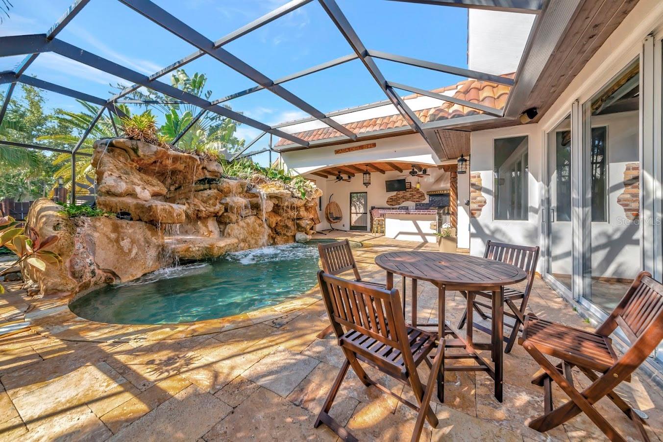 SARASOTA BEACH - Residential