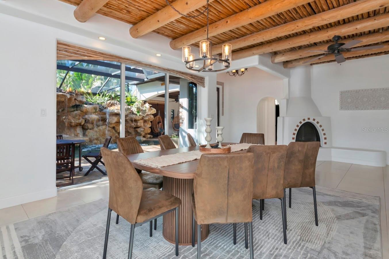 SARASOTA BEACH - Residential