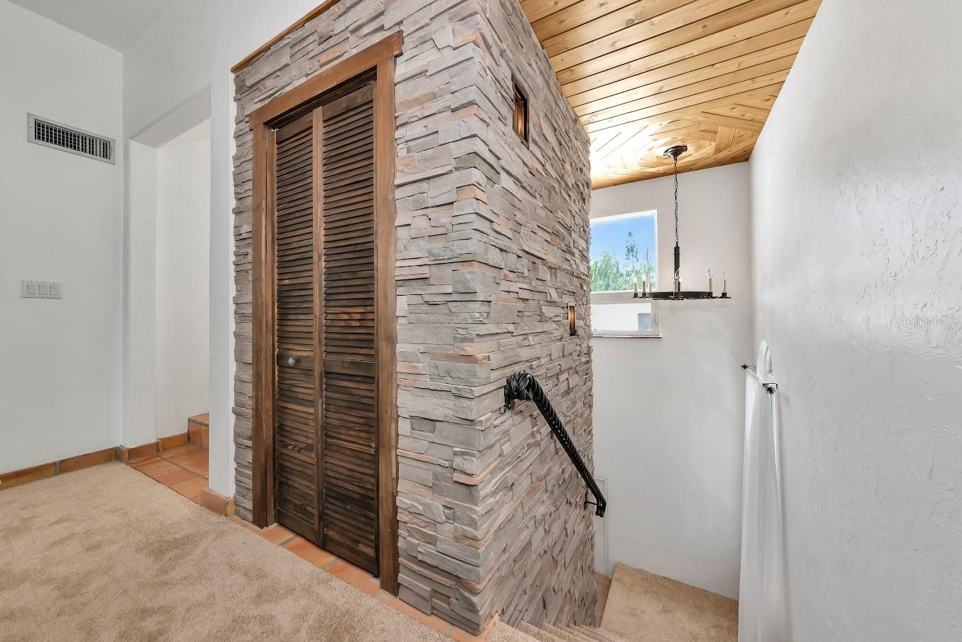 SARASOTA BEACH - Residential