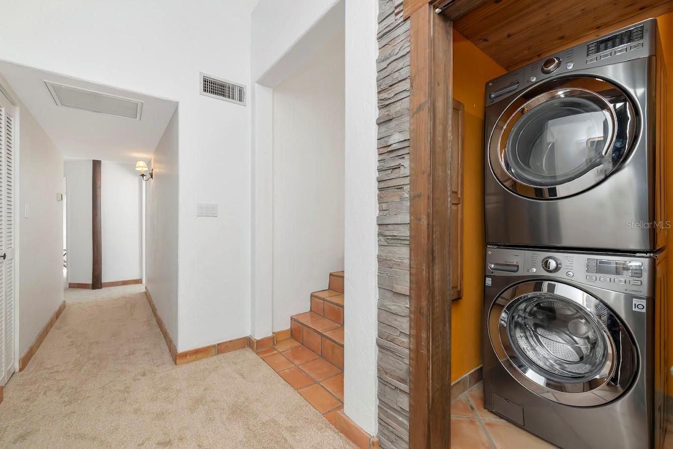 SARASOTA BEACH - Residential