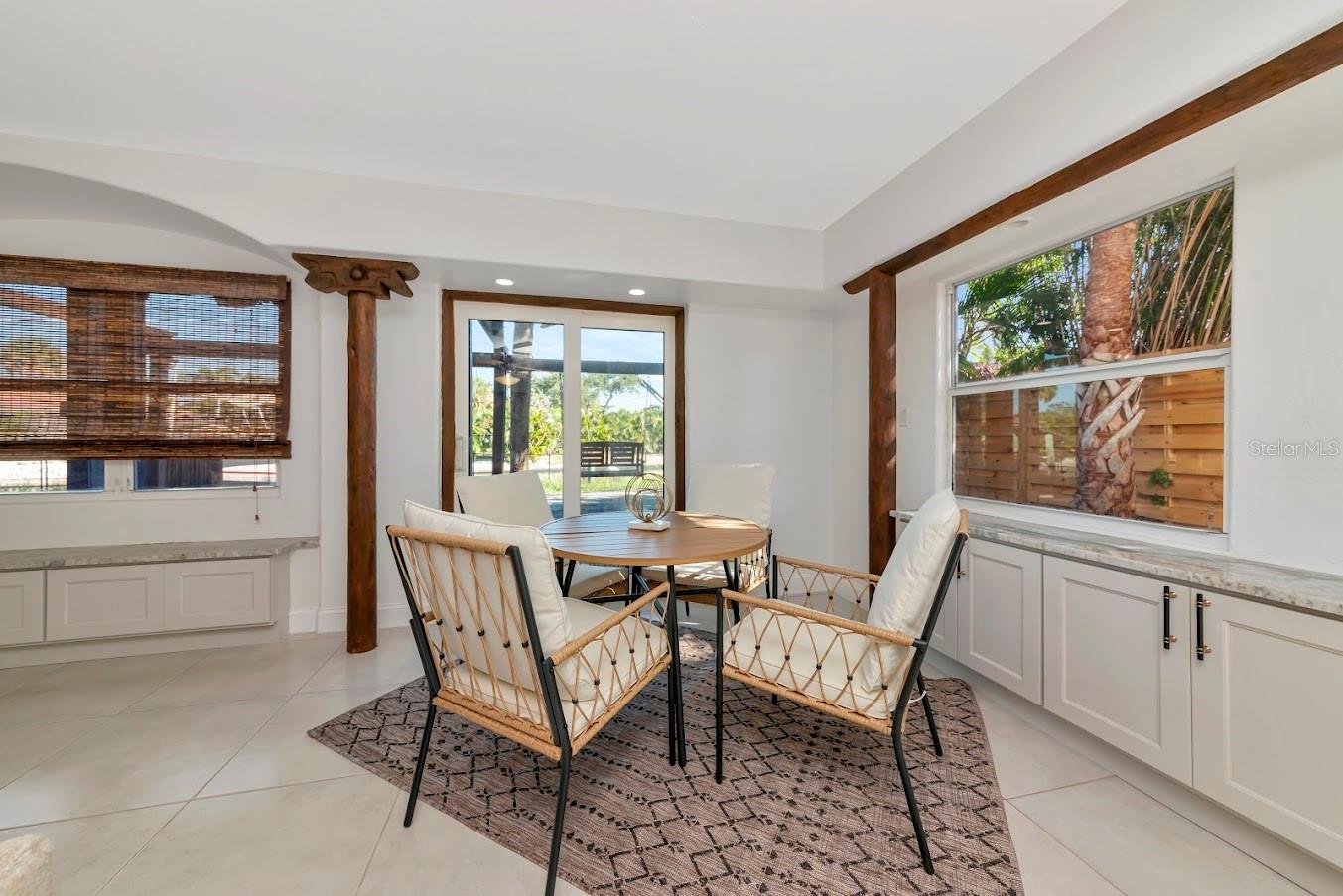 SARASOTA BEACH - Residential