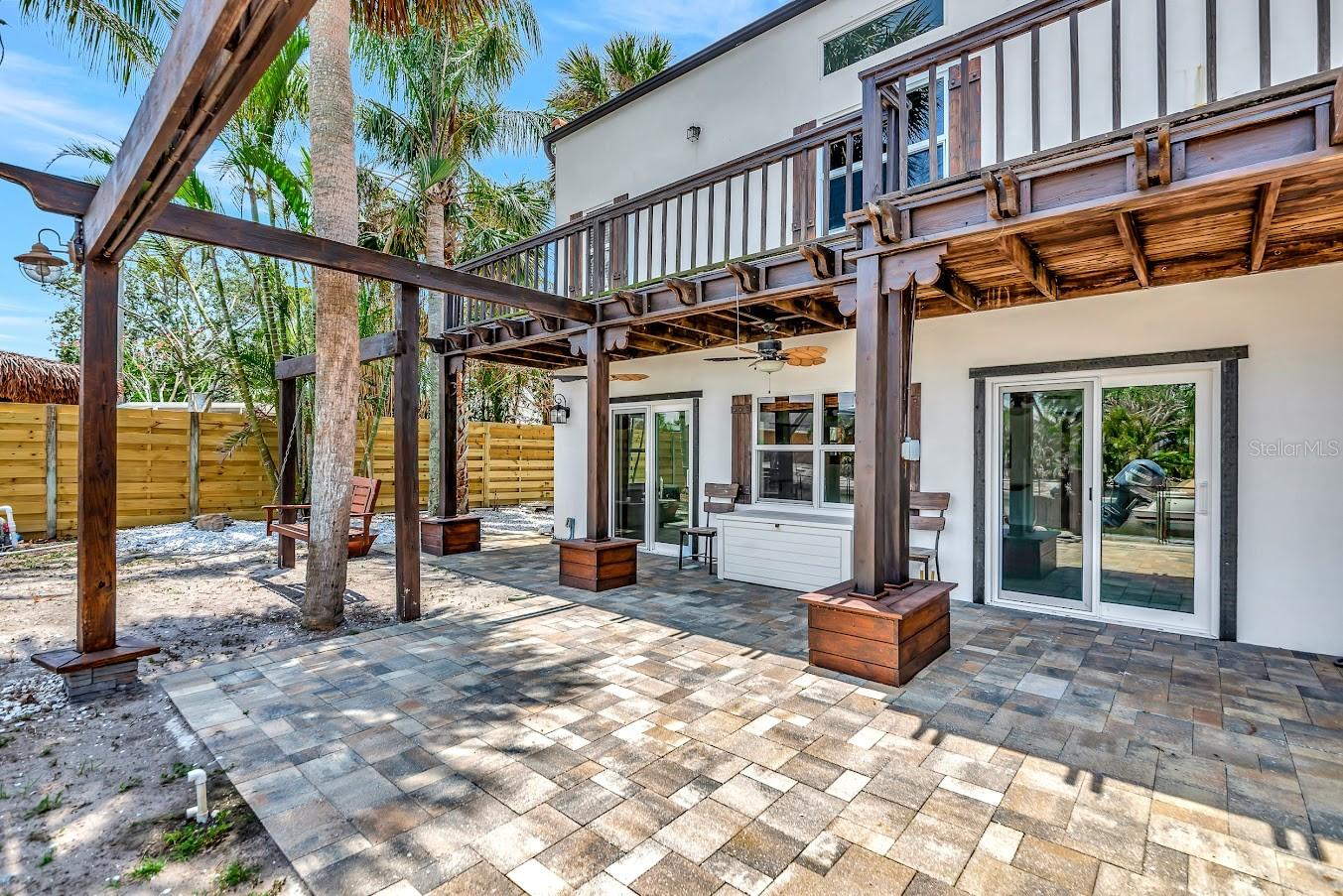 SARASOTA BEACH - Residential