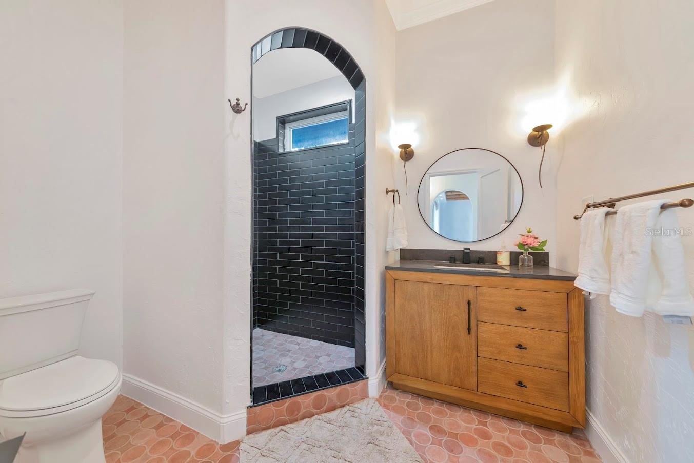 SARASOTA BEACH - Residential