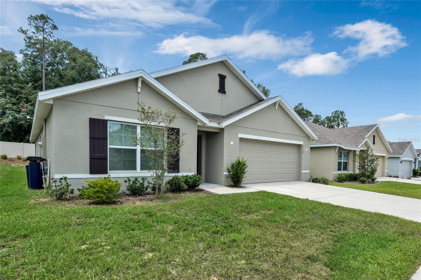 8768 SW 49TH CIRCLE