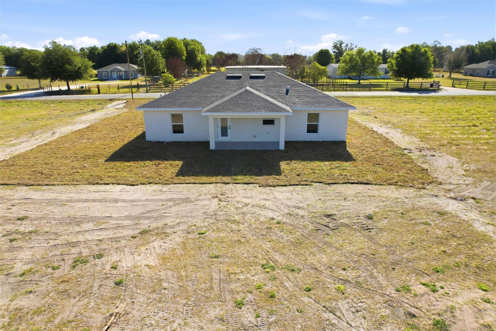 THOMPSON ESTATES - Residential