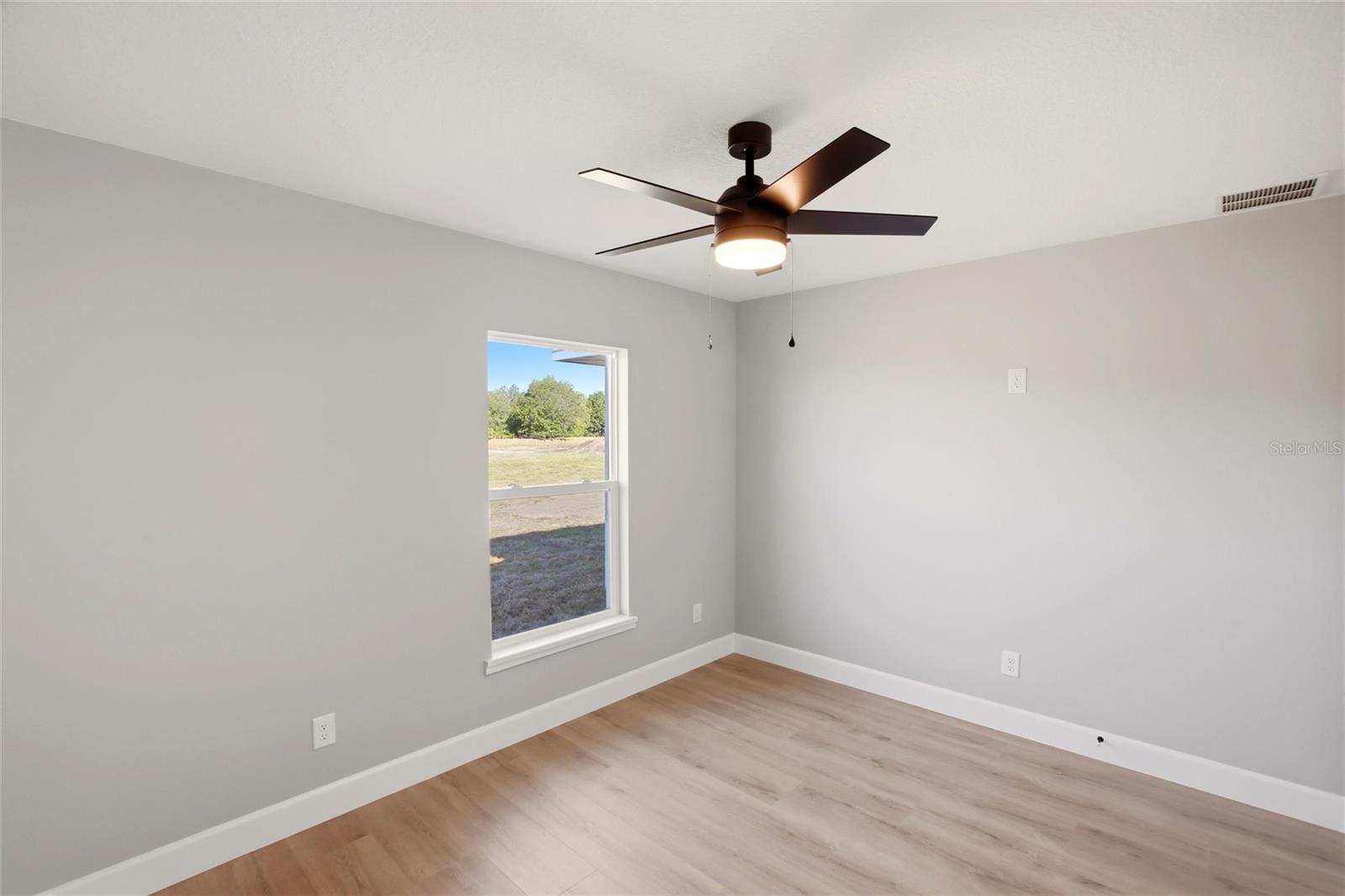 THOMPSON ESTATES - Residential