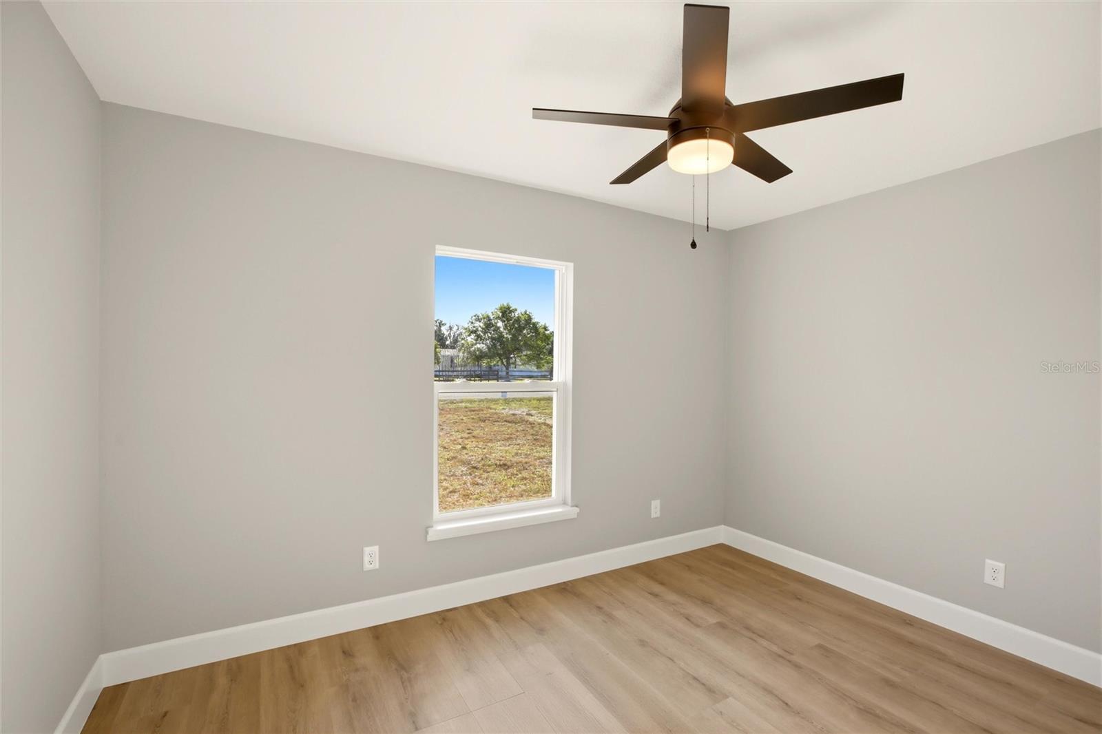 THOMPSON ESTATES - Residential