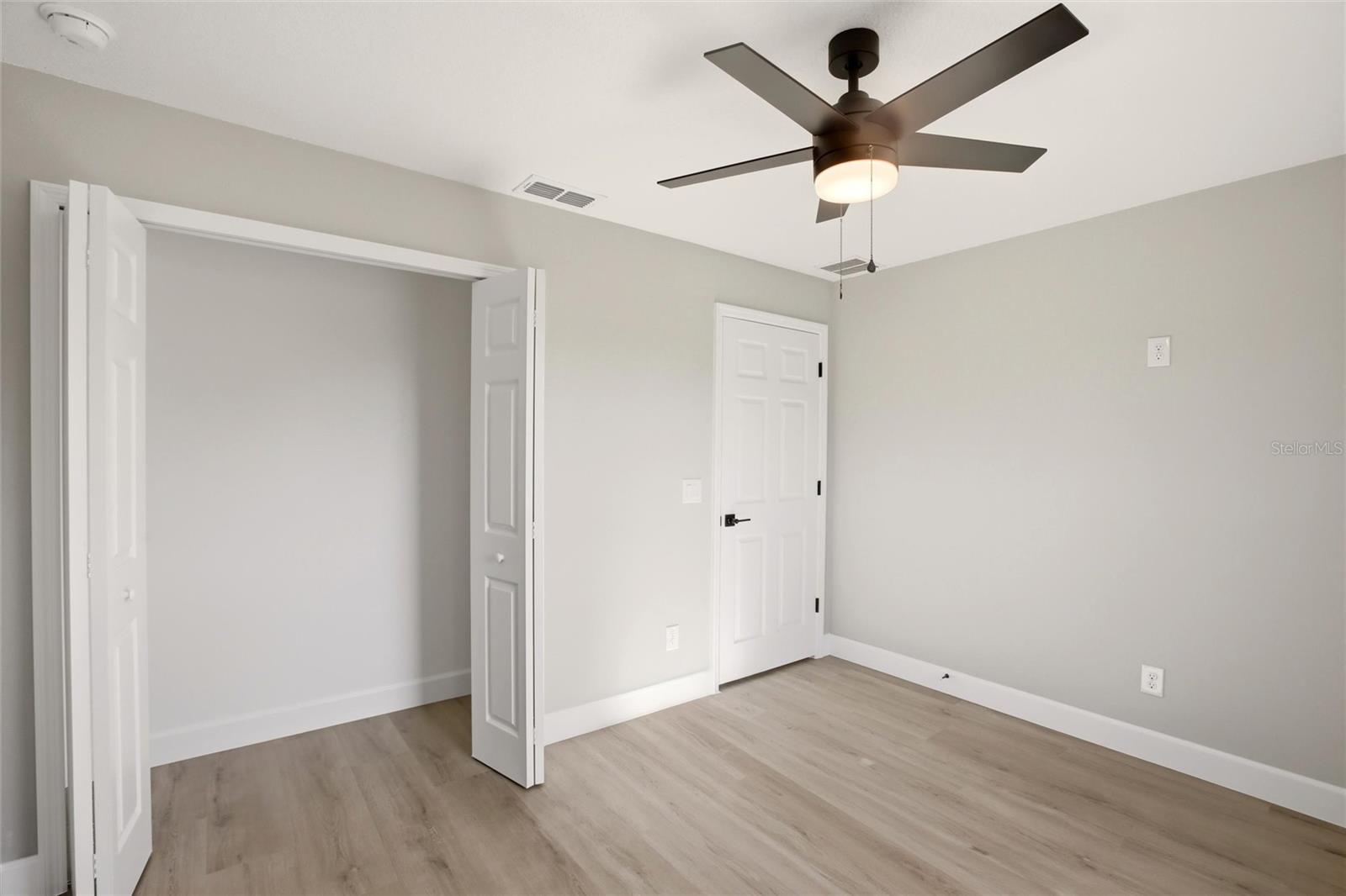 THOMPSON ESTATES - Residential