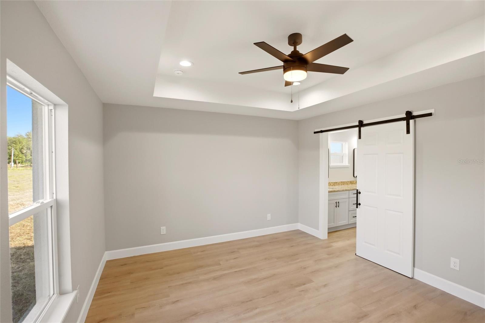 THOMPSON ESTATES - Residential