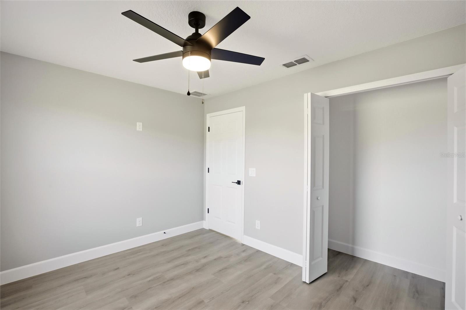 THOMPSON ESTATES - Residential