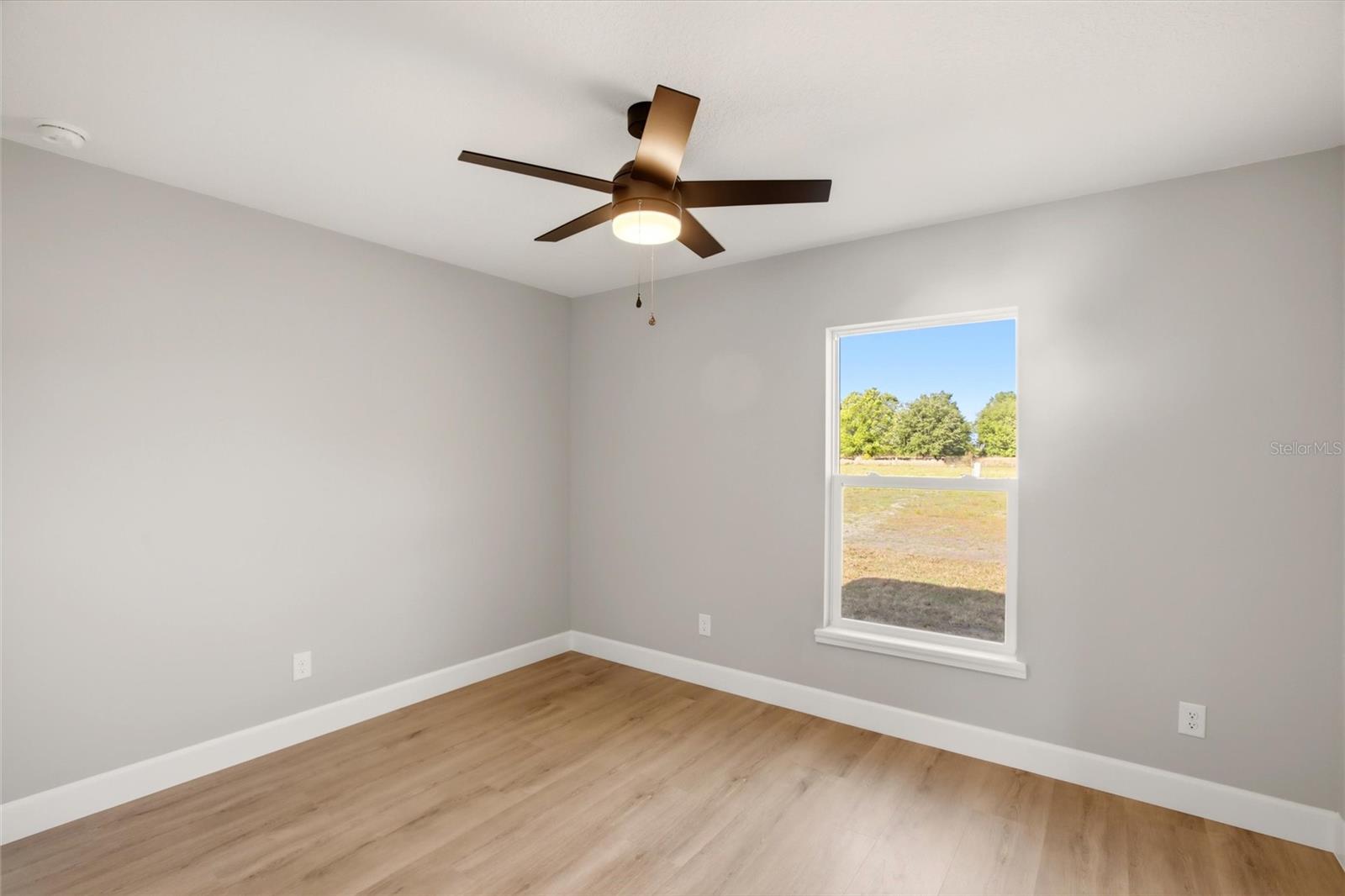 THOMPSON ESTATES - Residential