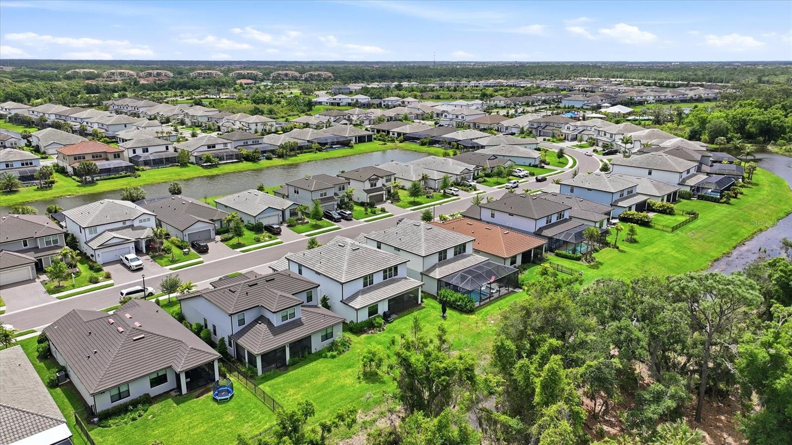 SAPPHIRE POINT PH IIIA - Residential