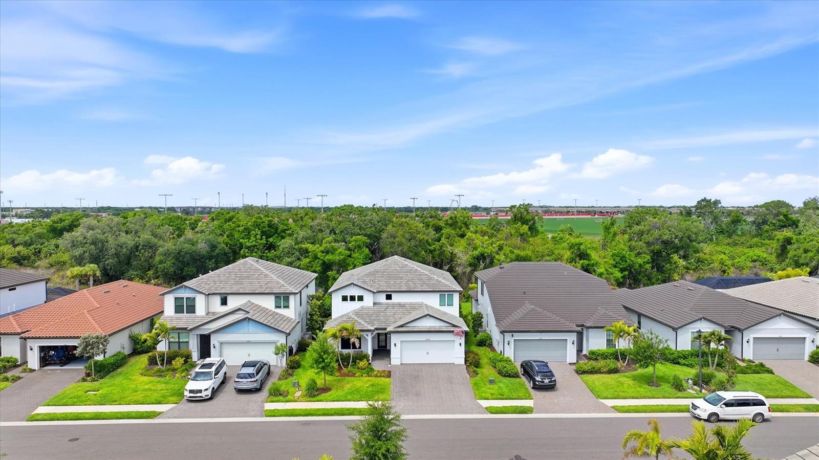 SAPPHIRE POINT PH IIIA - Residential