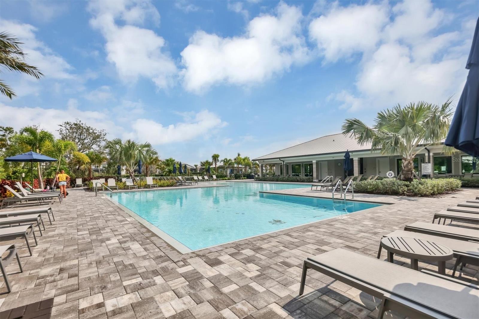 SAPPHIRE POINT PH IIIA - Residential