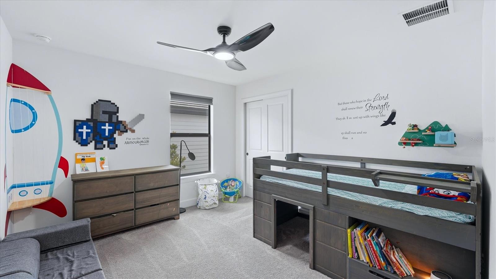 SAPPHIRE POINT PH IIIA - Residential