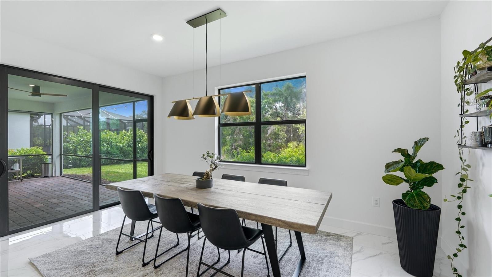 SAPPHIRE POINT PH IIIA - Residential