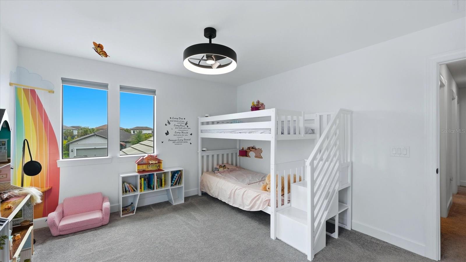 SAPPHIRE POINT PH IIIA - Residential