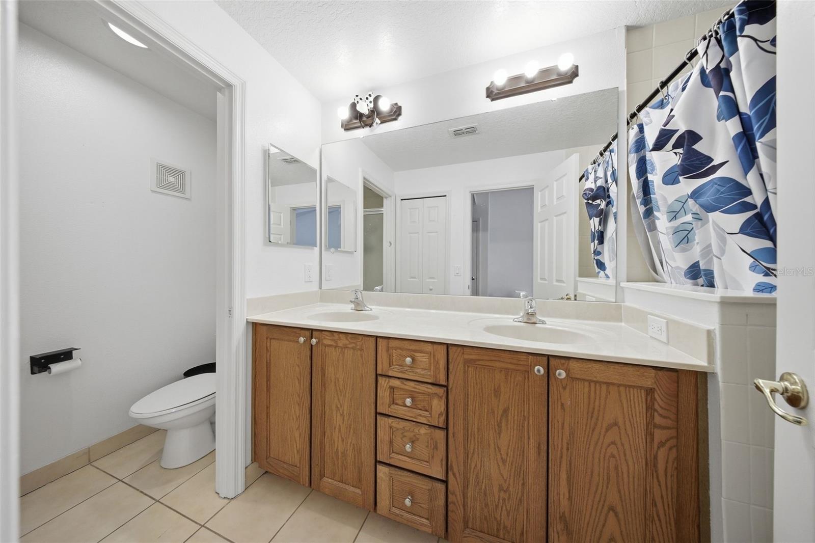 REGENT PARK - Residential