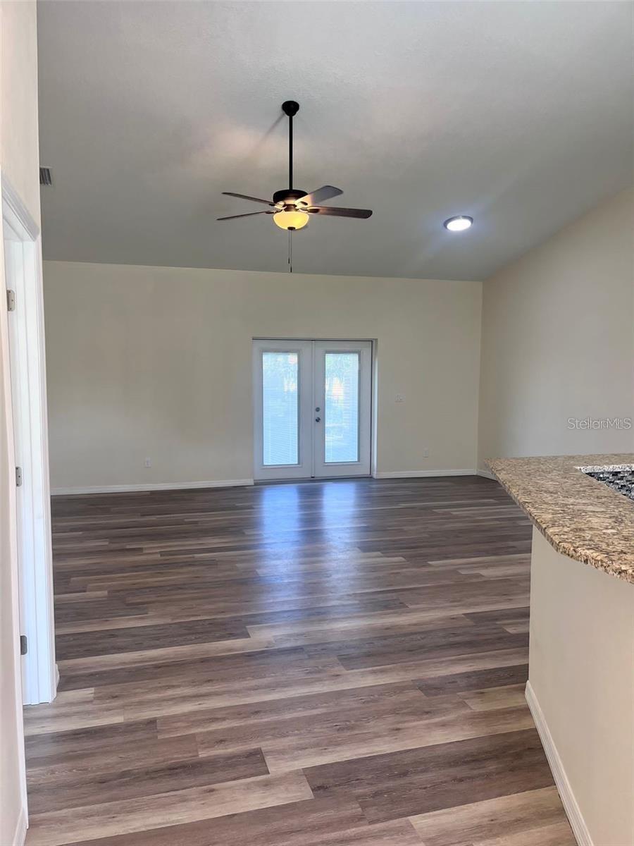 CEDAR POINT - Residential Lease