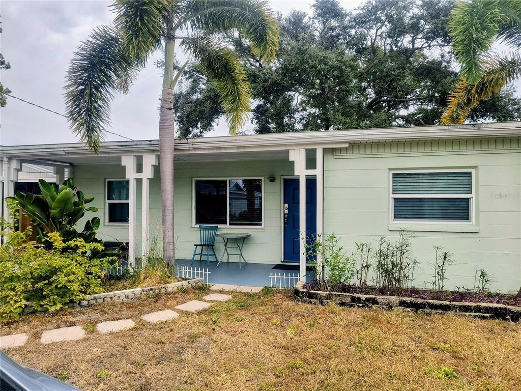 Photo of 5457 59th Street N, St Petersburg, FL 33701 (MLS # TB8444450)