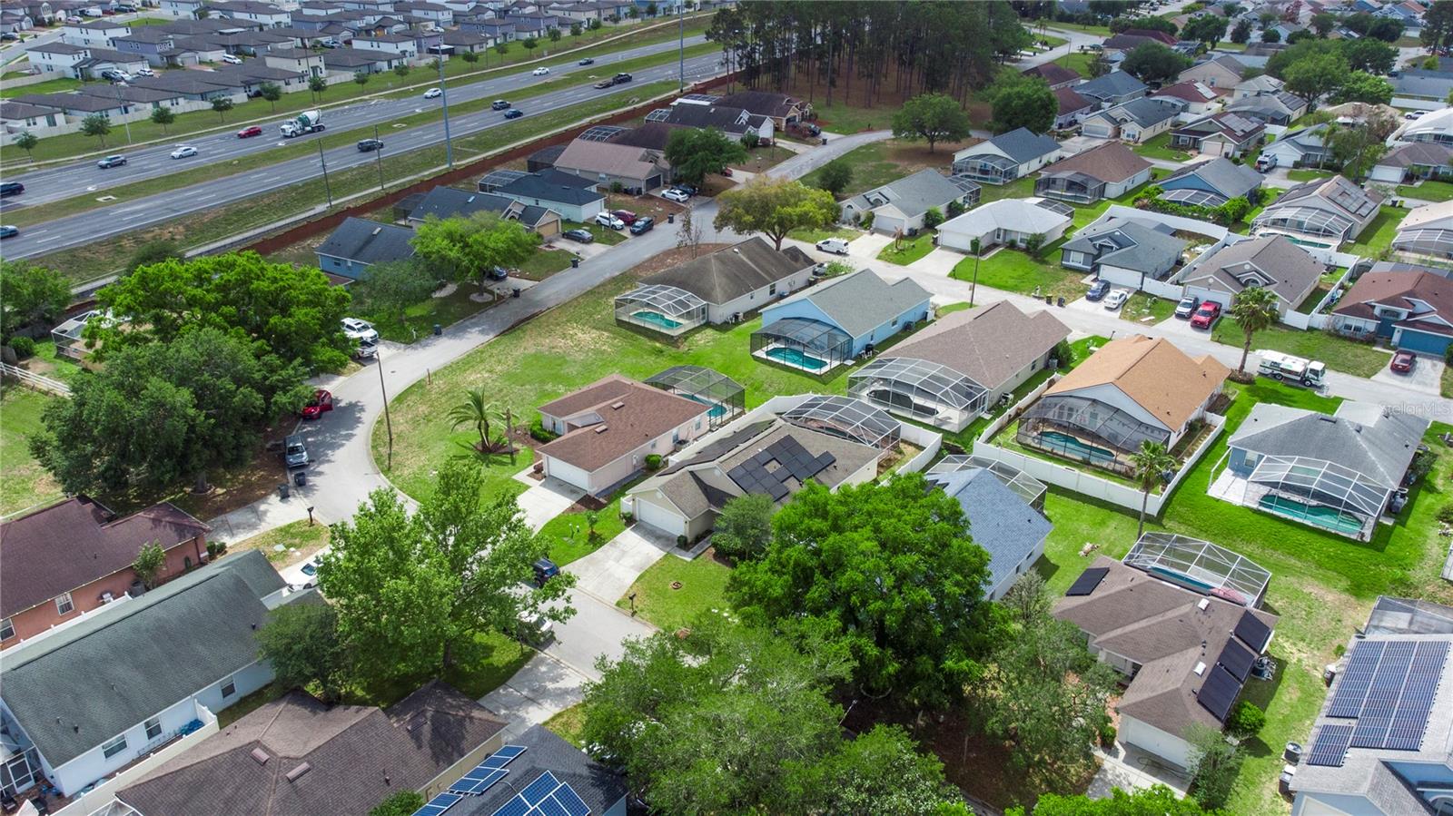 FLORIDA PINES PH 1 - Residential