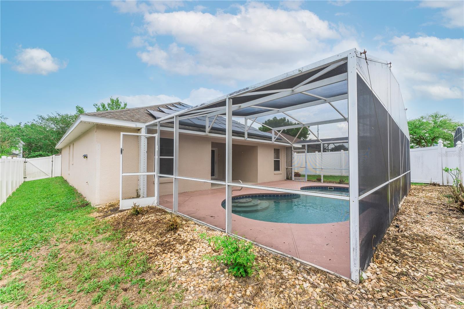 FLORIDA PINES PH 1 - Residential