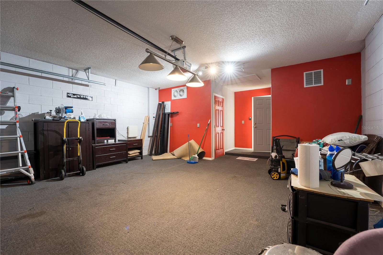 FLORIDA PINES PH 1 - Residential