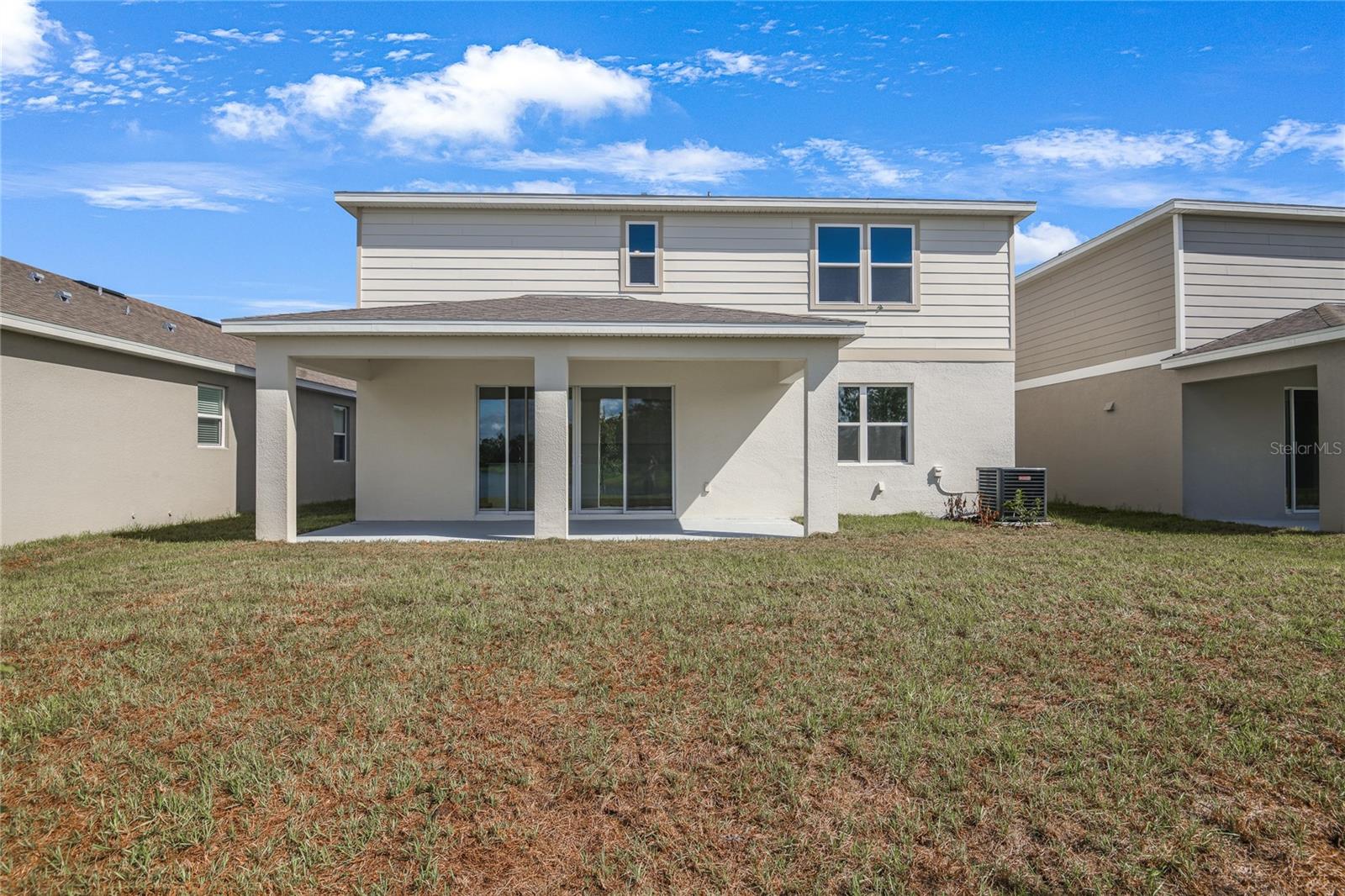 SEASONS AT MAGNOLIA POINTE - Residential