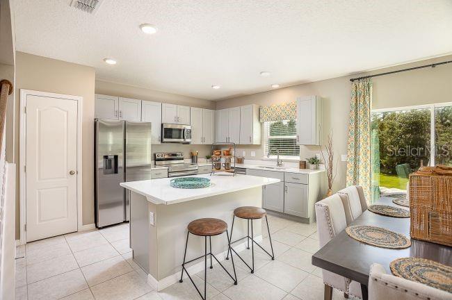 BENTON HILLS - Residential