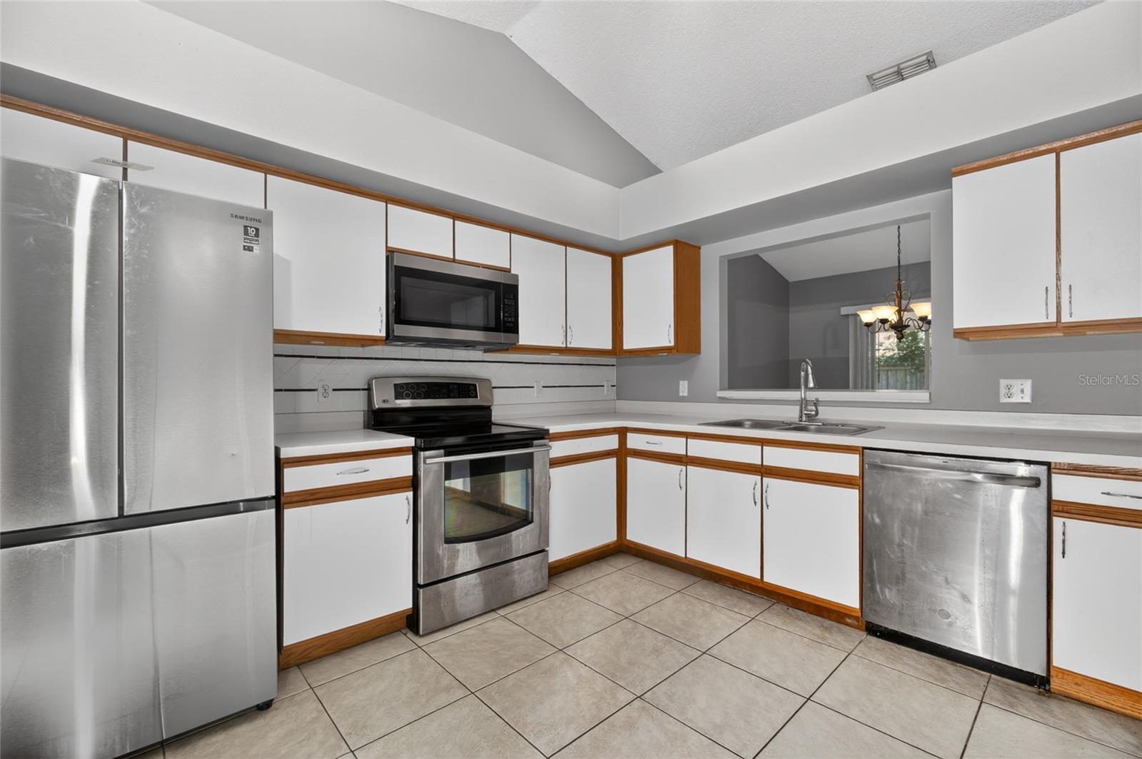 SYLVAN POND - Residential Lease