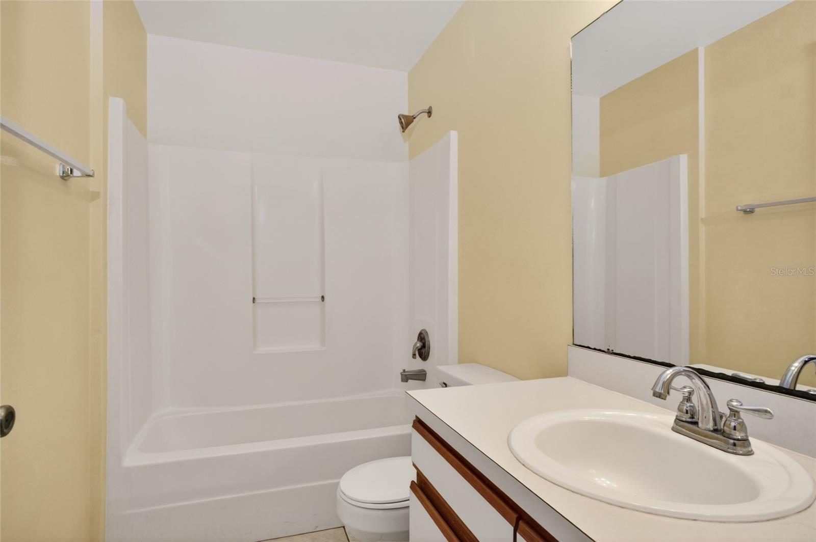 SYLVAN POND - Residential Lease