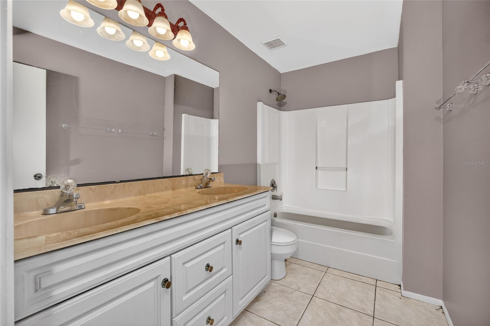SYLVAN POND - Residential Lease