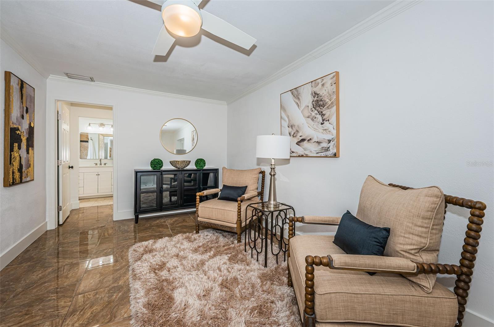 MANHATTAN MANOR 3 - Residential Lease