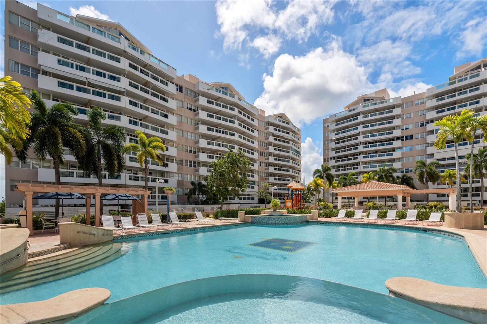 ASTRALIS RESIDENCES & CLUB - Residential Lease