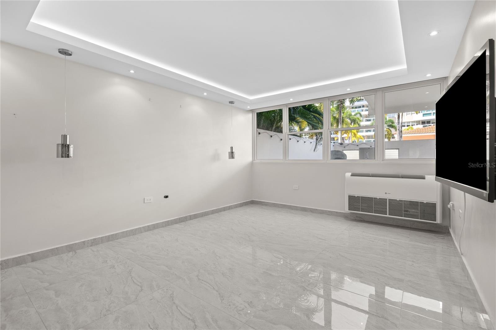 ASTRALIS RESIDENCES & CLUB - Residential Lease