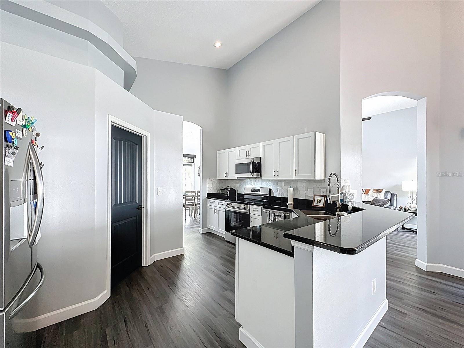 BERMUDA POINTE/SOUTHERN DUNES - Residential