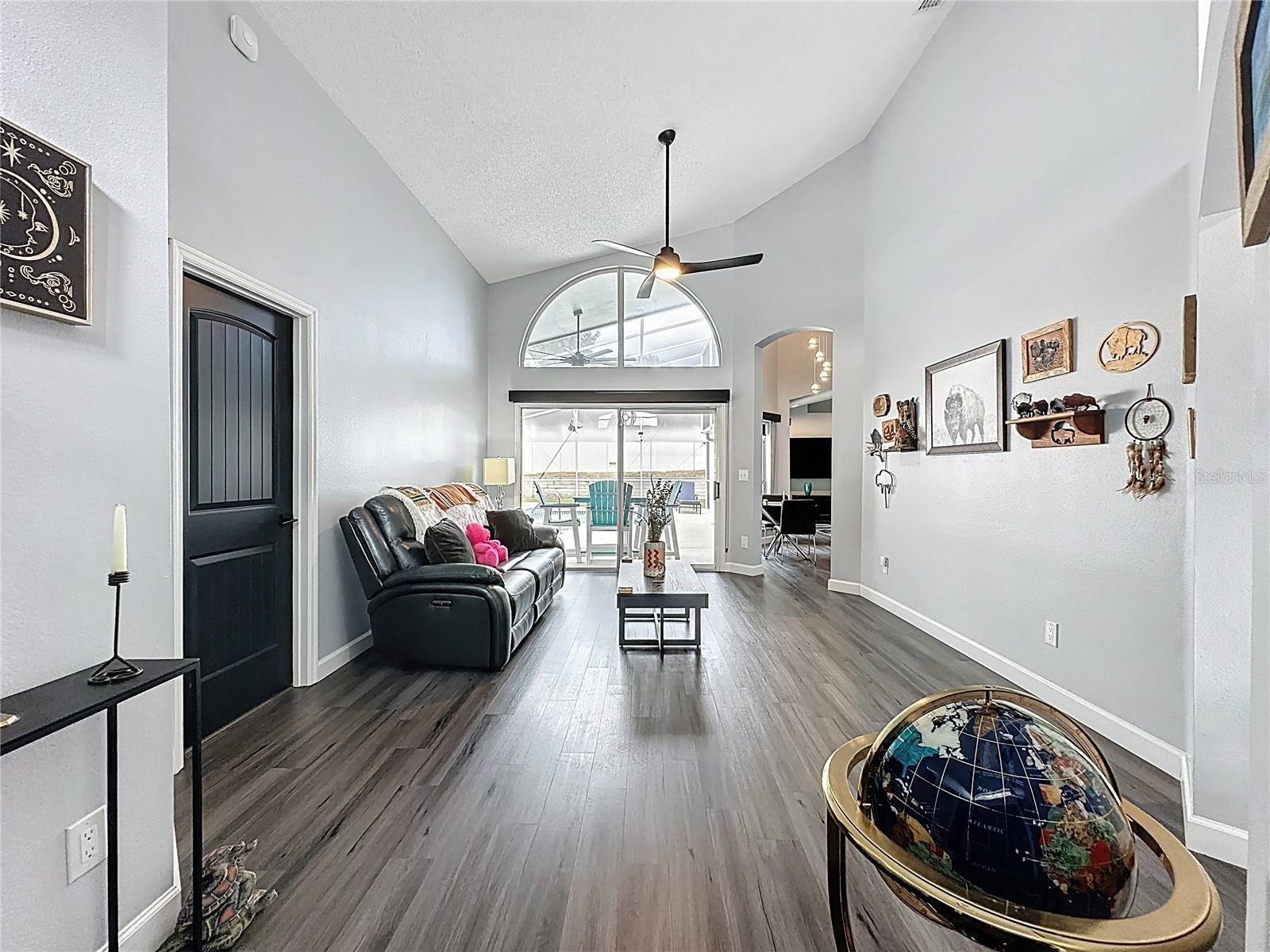 BERMUDA POINTE/SOUTHERN DUNES - Residential