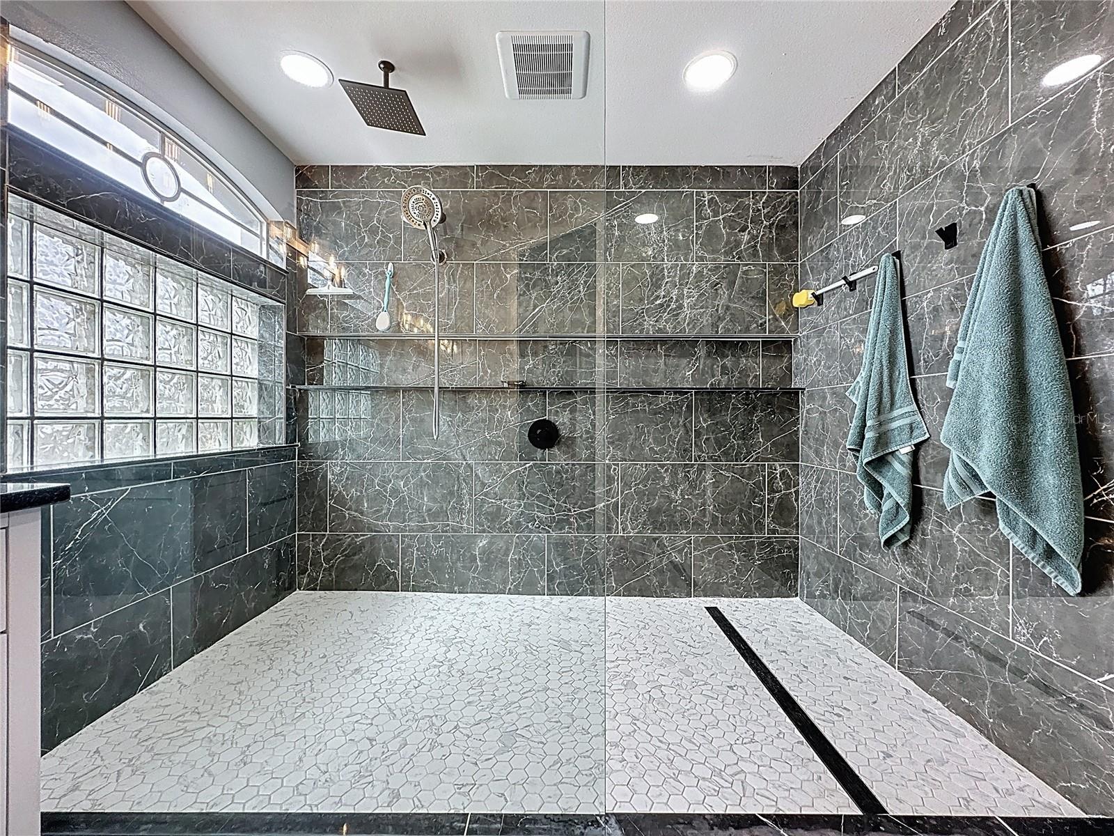 BERMUDA POINTE/SOUTHERN DUNES - Residential