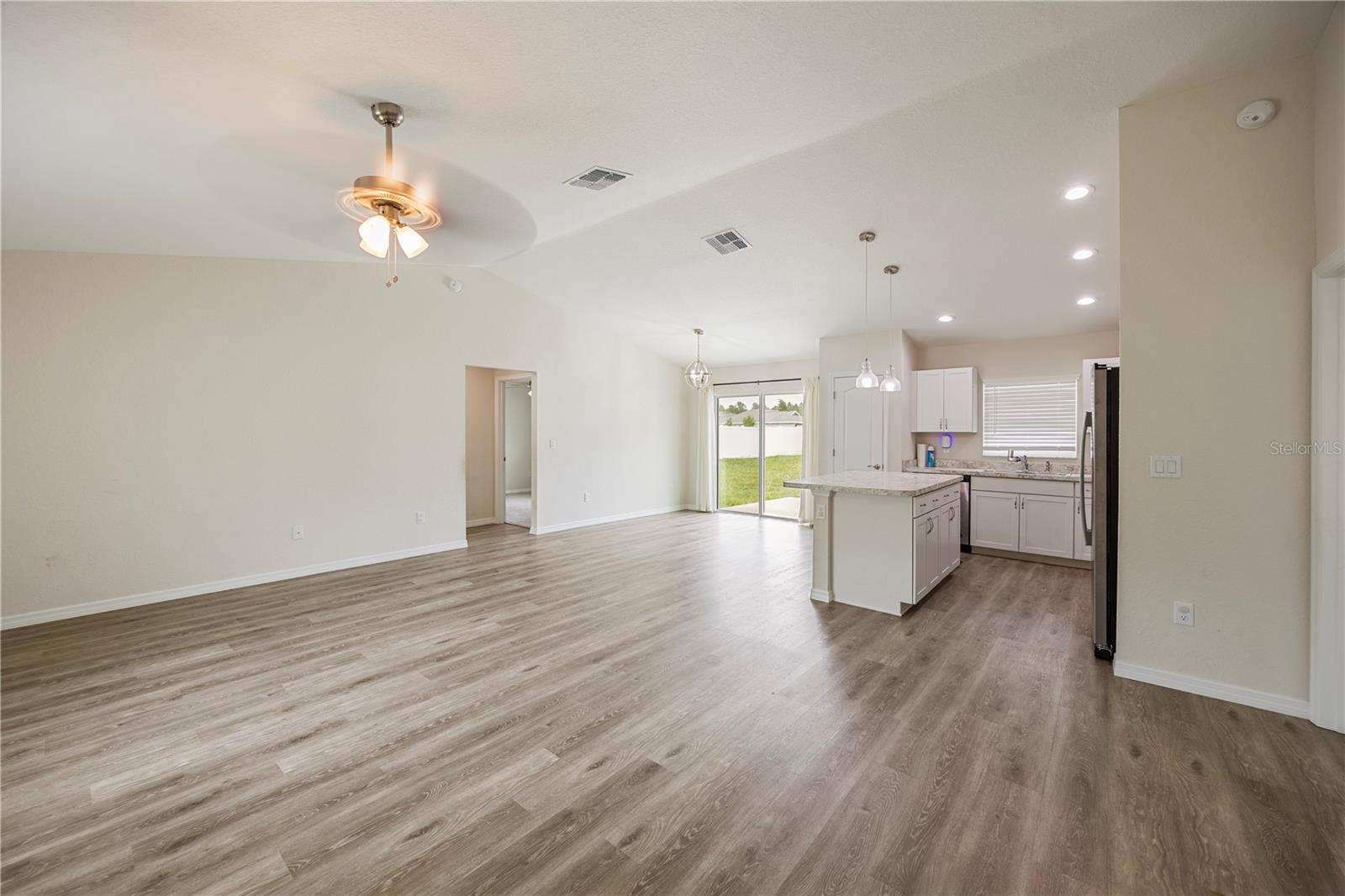 476 MARION OAKS PASS