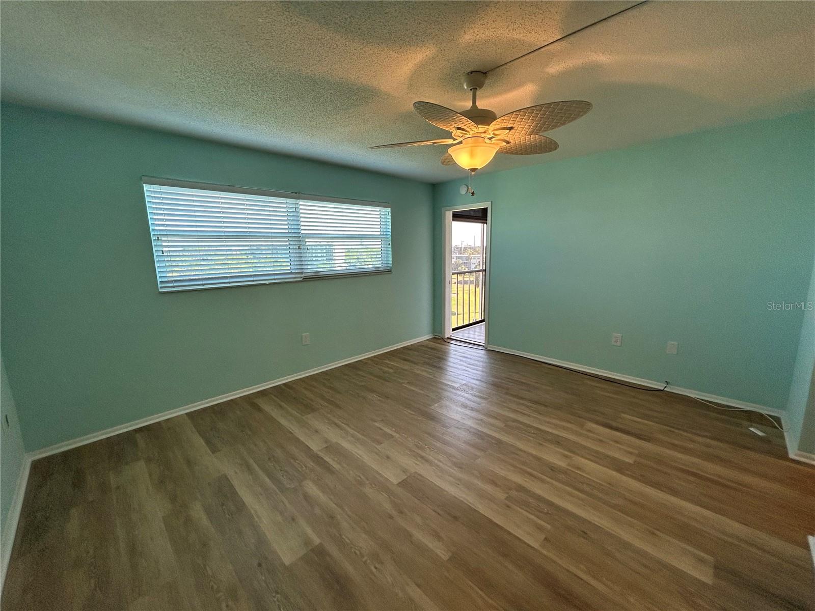 IRONWOOD FIFTH - Residential Lease
