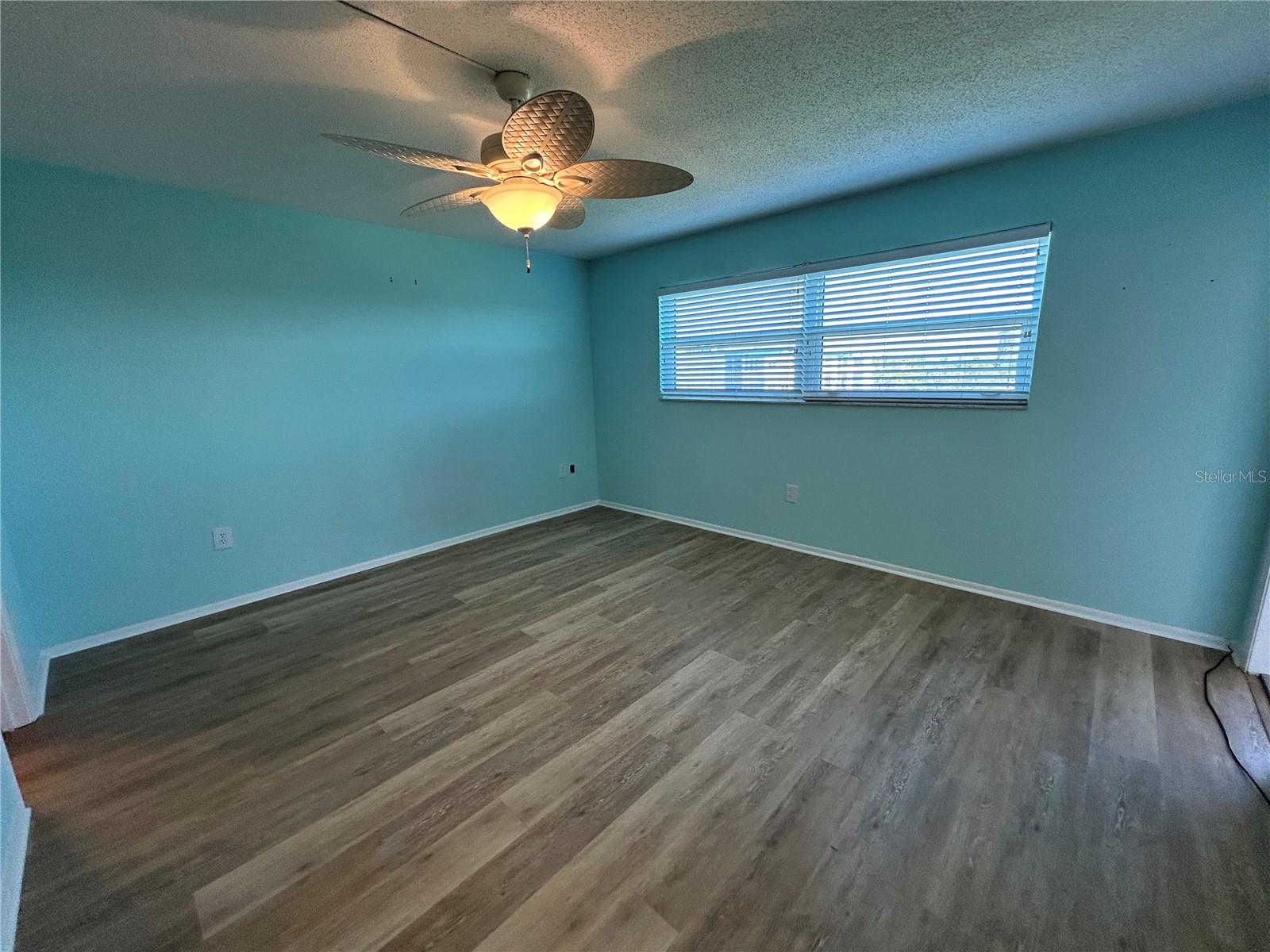 IRONWOOD FIFTH - Residential Lease