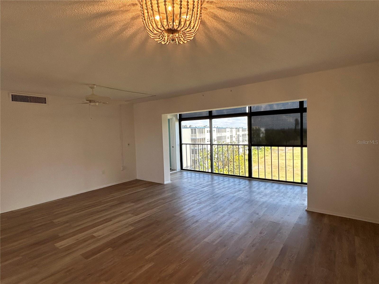 IRONWOOD FIFTH - Residential Lease