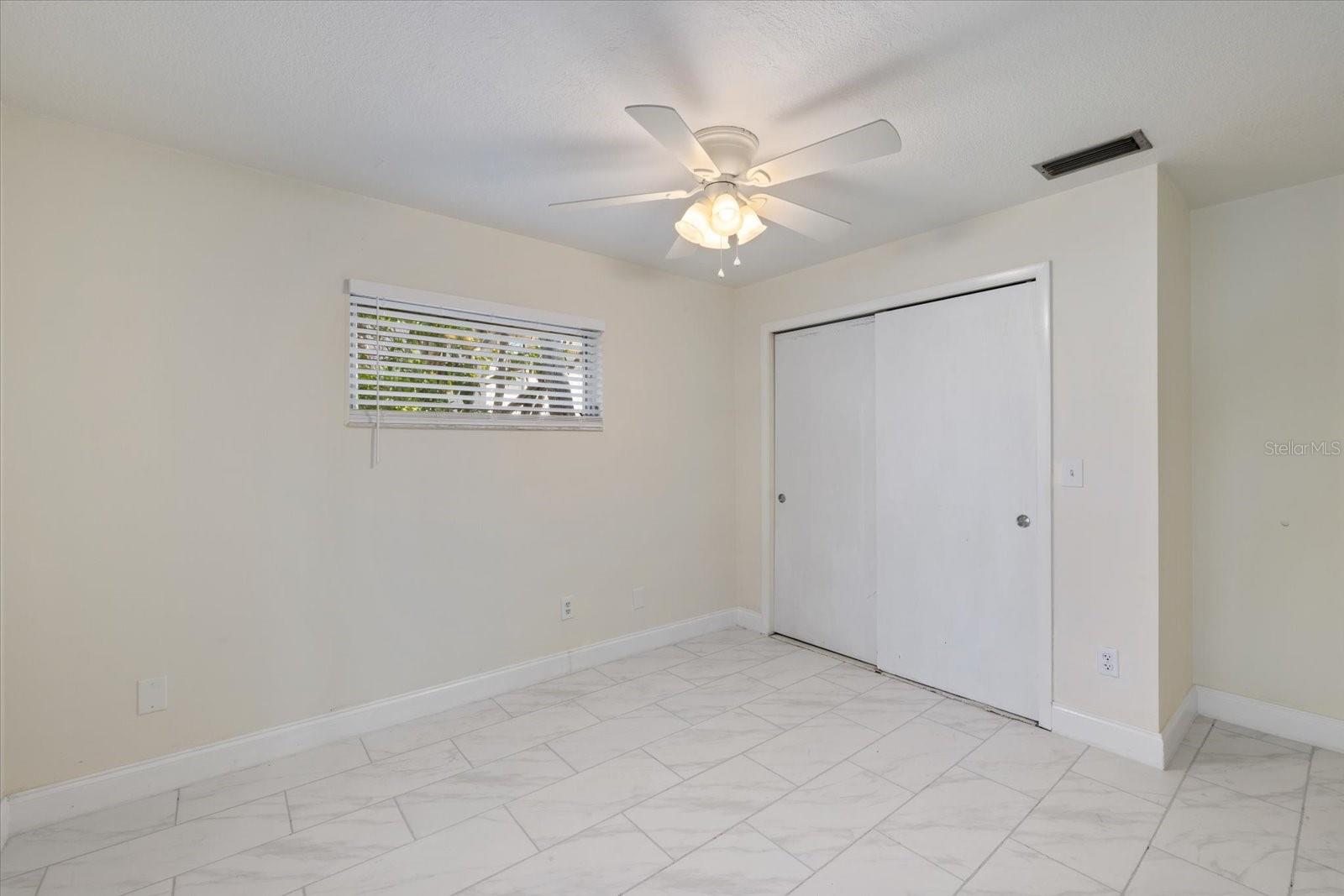 SIESTA BEACH - Residential Lease