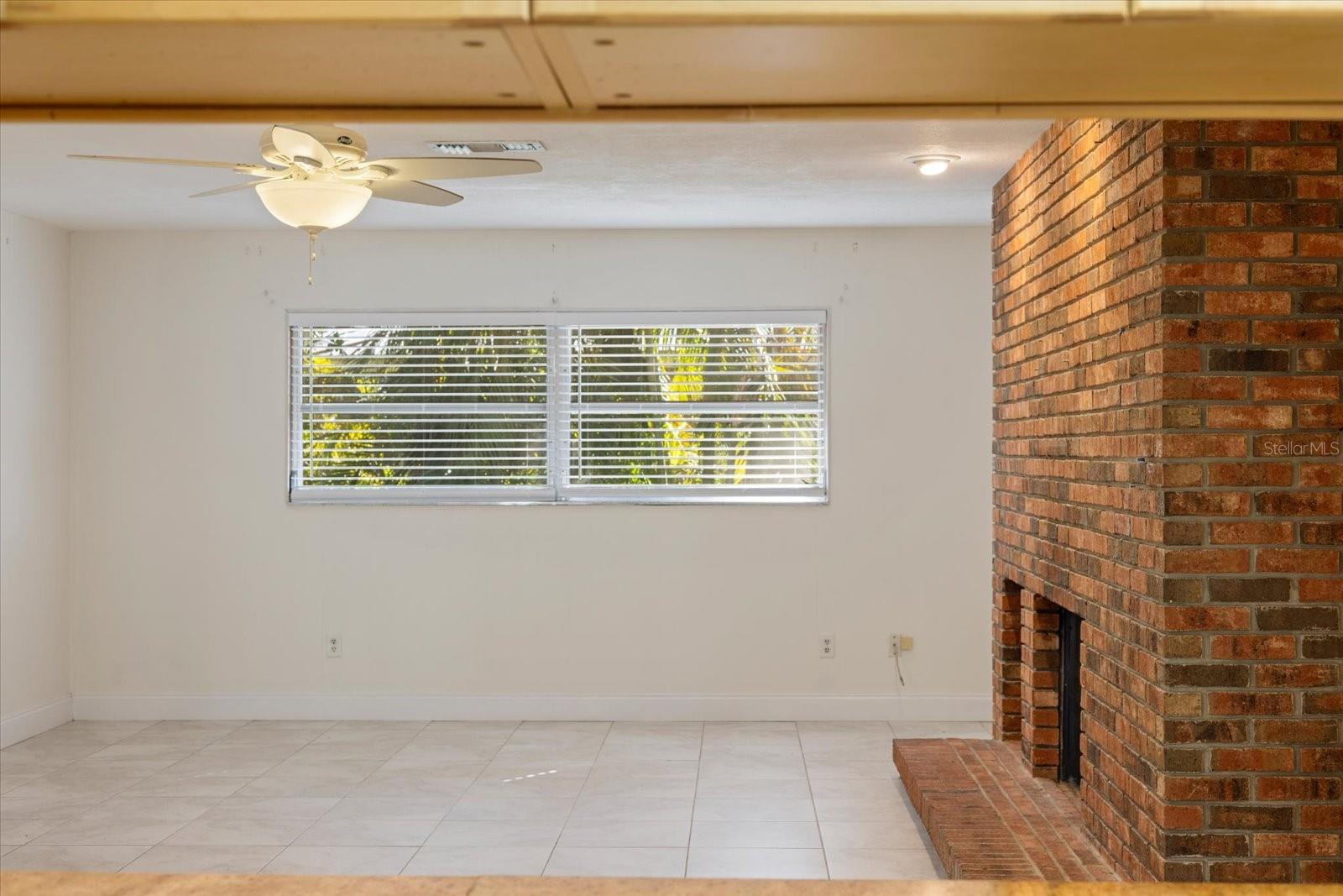 SIESTA BEACH - Residential Lease