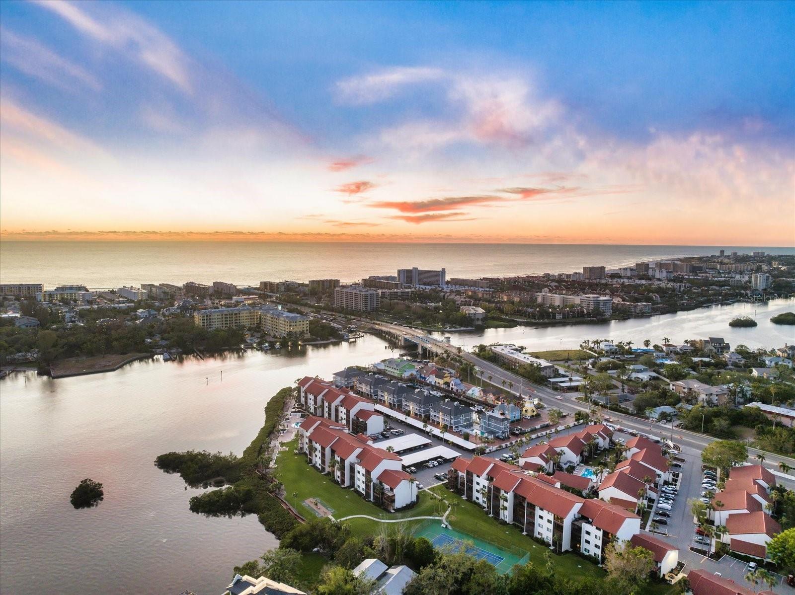 SIESTA BEACH - Residential Lease